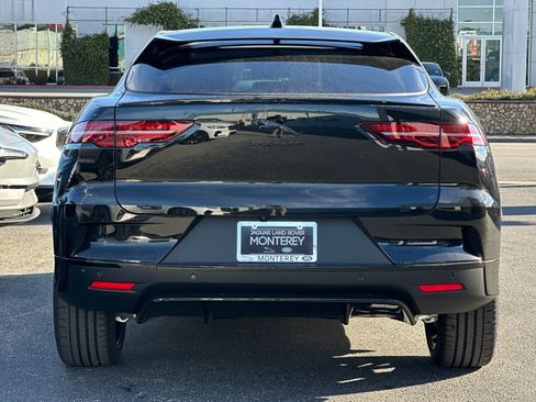 New 2024 Jaguar I-PACE R-Dynamic HSE image 4