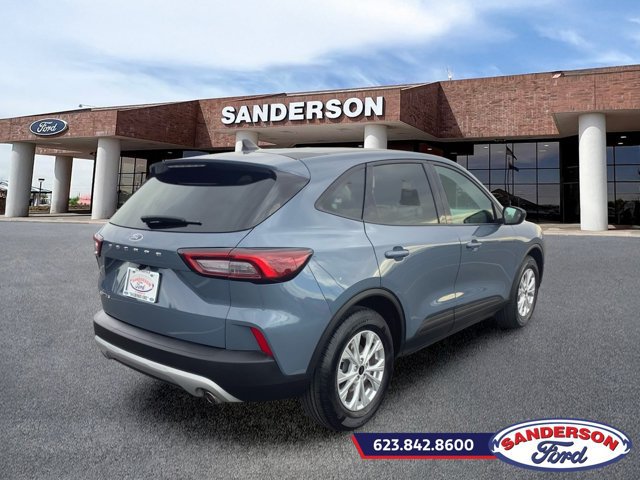 Used 2025 Ford Escape Active FWD image 3