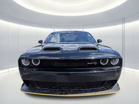 Used 2023 Dodge Challenger SRT Hellcat RWD image 9