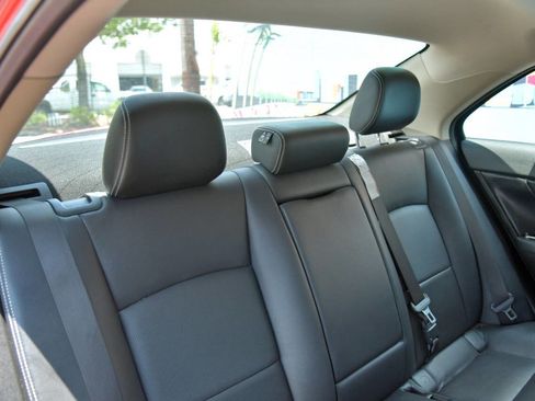 Used 2013 Suzuki Kizashi Sport SLS AWD/4WD image 31