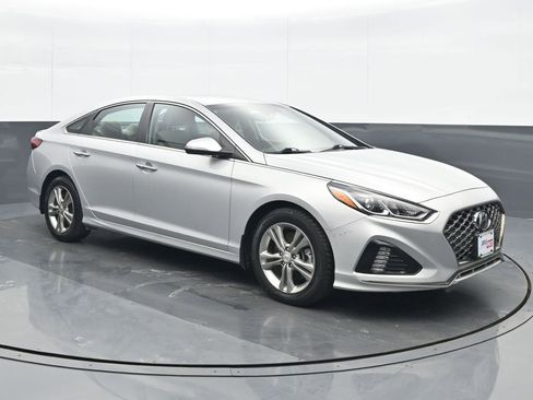 Used 2019 Hyundai Sonata SEL w/ Tech Package 02 image 9