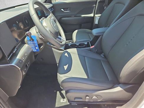 New 2026 Hyundai Kona Limited FWD image 4