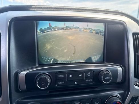 Used 2017 GMC Sierra 1500 SLE w/ Suspension Package, Off-Road AWD/4WD image 31