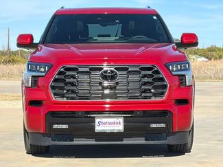 Used 2025 Toyota Sequoia Platinum video 2