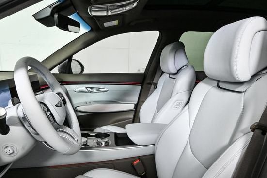 New 2026 Genesis GV70 2.5T Advanced AWD/4WD image 13