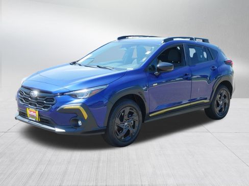 Used 2024 Subaru Crosstrek 2.5i Sport AWD/4WD image 3