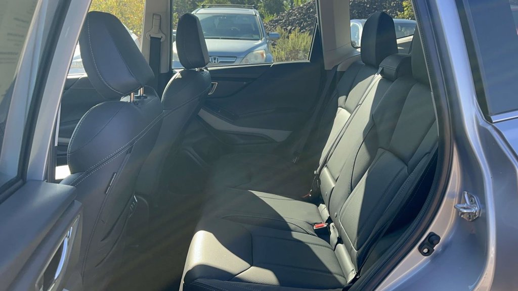 Certified 2023 Subaru Forester Limited AWD/4WD image 13