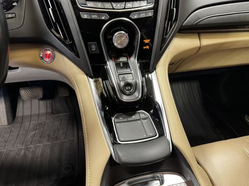 Used 2021 Acura RDX w/Advance Package image 11