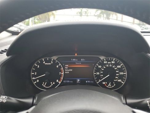 Used 2021 Nissan Altima 2.5 SR w/ SR Premium Package image 32