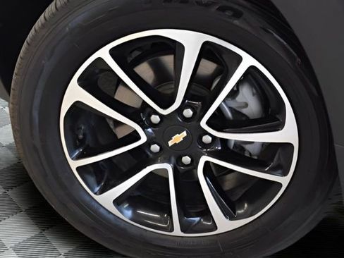 Used 2025 Chevrolet TrailBlazer LT w/ Driver Confidence Package AWD/4WD image 28
