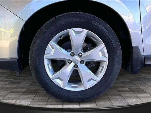Used 2015 Subaru Forester 2.5i Limited image 31