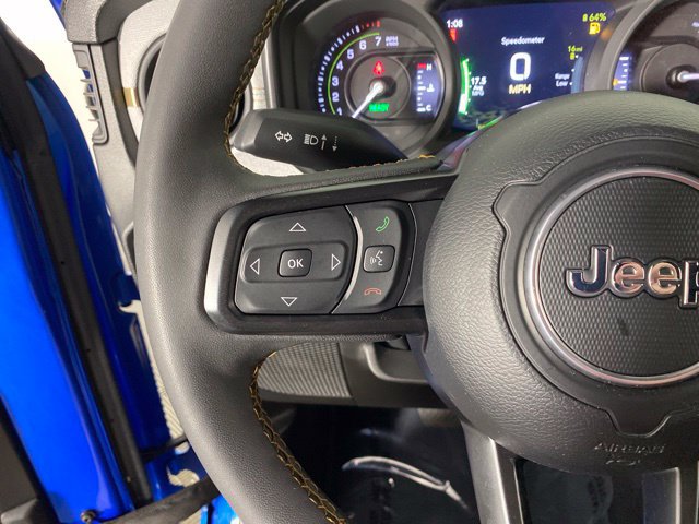 Used 2024 Jeep Wrangler Unlimited w/ Convenience Group AWD/4WD image 24