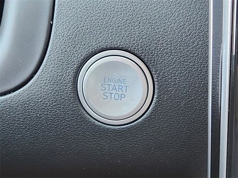 Used 2024 Hyundai Santa Cruz SEL w/ Activity Package image 27