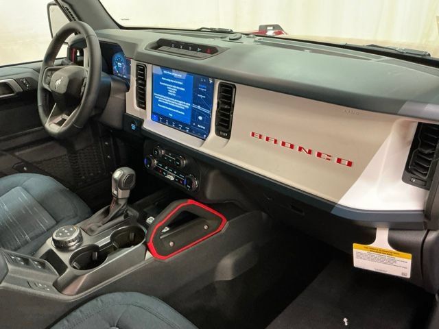 New 2026 Ford Bronco Heritage Edition AWD/4WD image 18