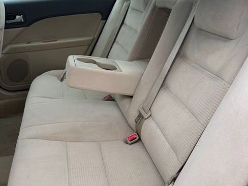 Used 2006 Ford Fusion SE FWD image 13
