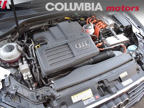 Used 2017 Audi A3 e-tron Premium image 29