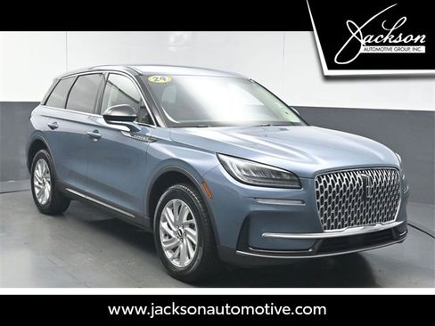 Used 2024 Lincoln Corsair FWD image 1