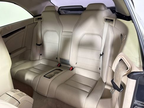 Used 2014 Mercedes-Benz E 550 Cabriolet image 27