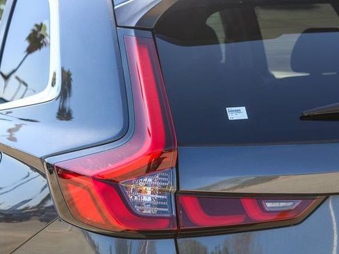 Used 2023 Honda CR-V EX-L image 10