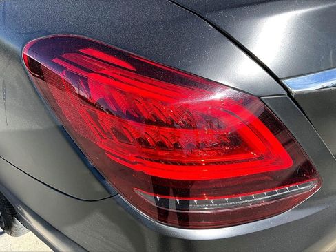 Used 2019 Mercedes-Benz C 300 Sedan image 31