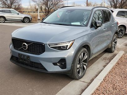 Used 2023 Volvo XC40 B5 Ultimate