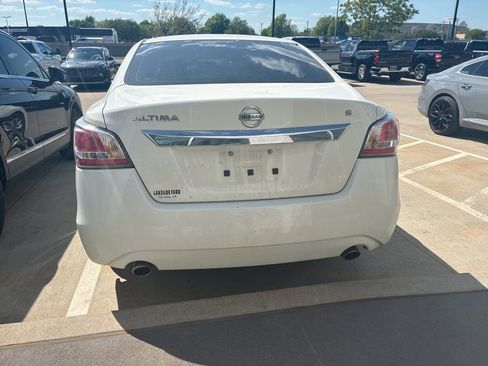 Used 2015 Nissan Altima 2.5 S w/ Power Driver Seat Package image 5