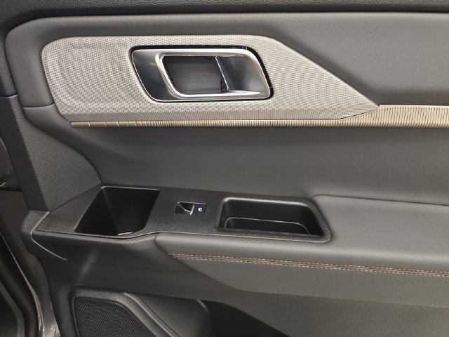 New 2026 Ford Explorer Active AWD/4WD image 16