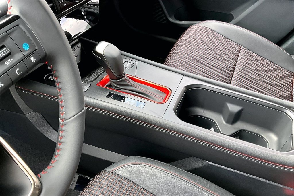 New 2026 Nissan Kicks SR FWD image 23