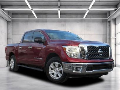 Used 2018 Nissan Titan SV w/ SV Convenience Package