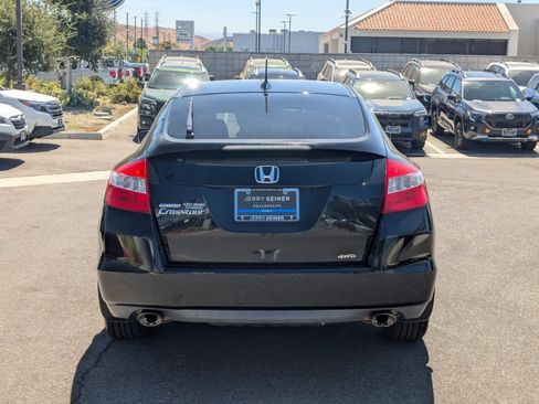 Used 2011 Honda Crosstour EX-L image 4