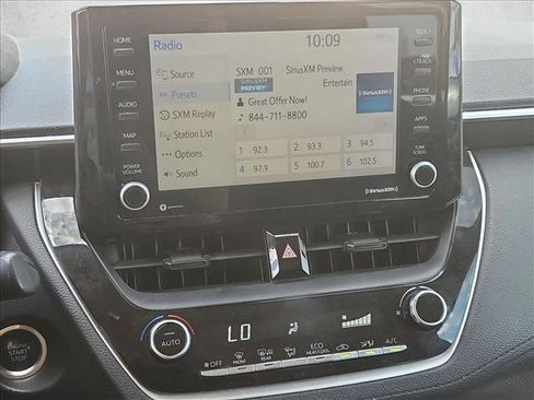 Used 2022 Toyota Corolla Cross LE FWD image 16