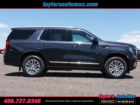 Used 2023 GMC Yukon Denali w/ Advanced Technology Package AWD/4WD image 3