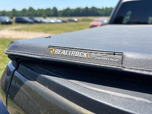 Used 2024 Chevrolet Colorado Trail Boss w/ Advanced Trailering Package AWD/4WD image 5
