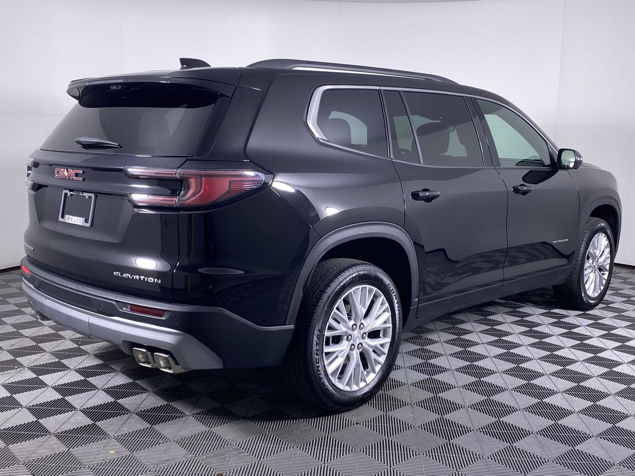 Certified 2026 GMC Acadia Elevation w/ Elevation Premium Package FWD image 20