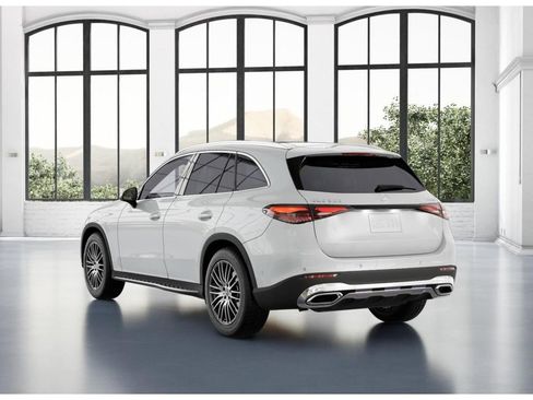 New 2026 Mercedes-Benz GLC 300 4MATIC image 28