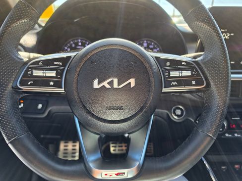 Certified 2024 Kia Forte GT-Line FWD image 17