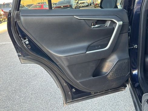 Used 2019 Toyota RAV4 XSE image 14