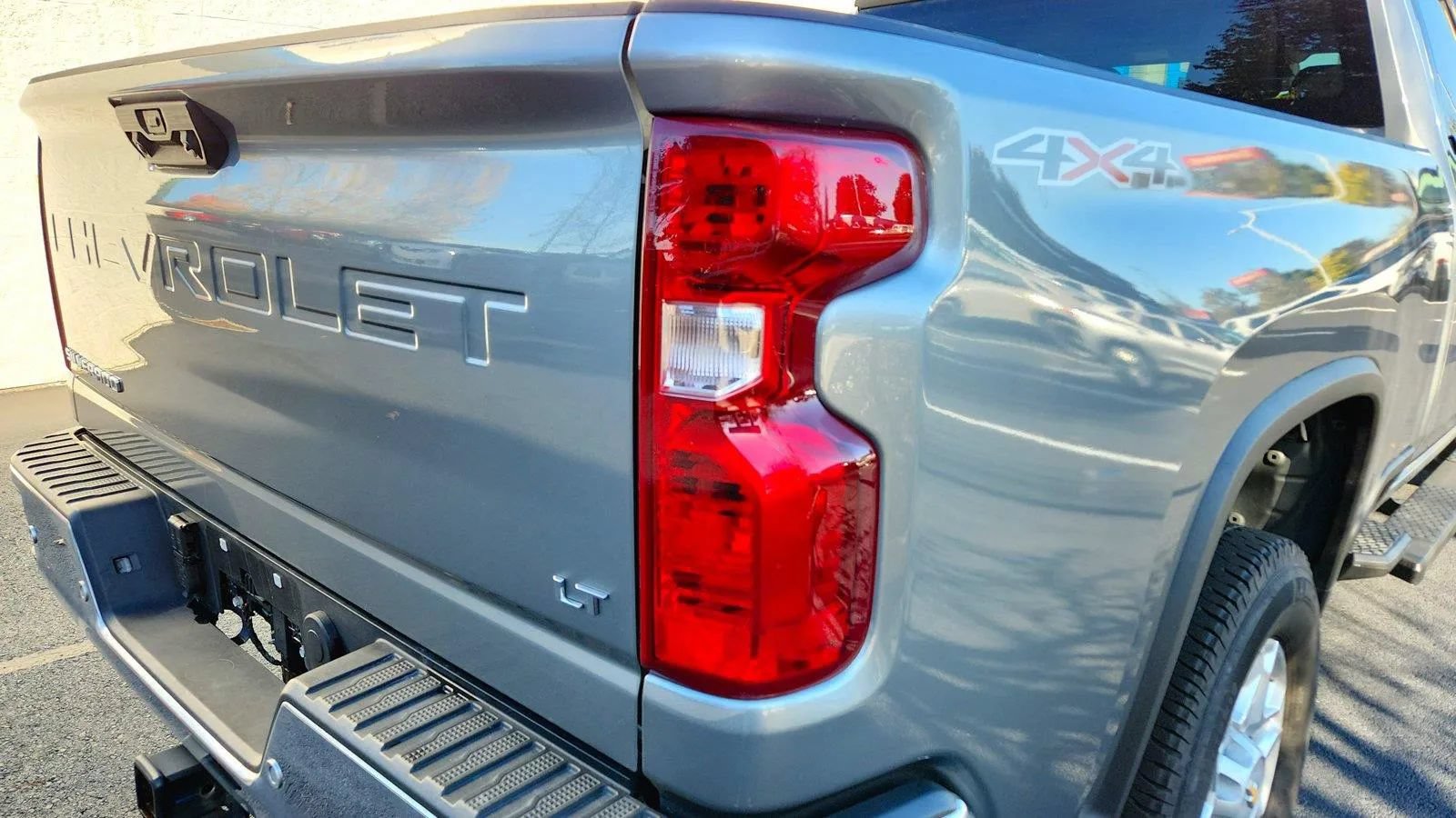 Used 2025 Chevrolet Silverado 2500 LT w/ All Star Edition AWD/4WD image 13