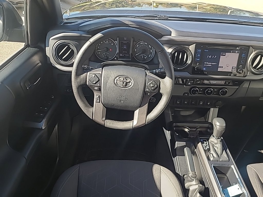 Used 2016 Toyota Tacoma TRD Off-Road w/ Premium & Technology Package RWD image 13