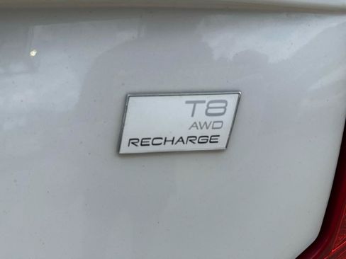 Used 2021 Volvo XC90 T8 Inscription w/ Protection Package Premier AWD/4WD image 9