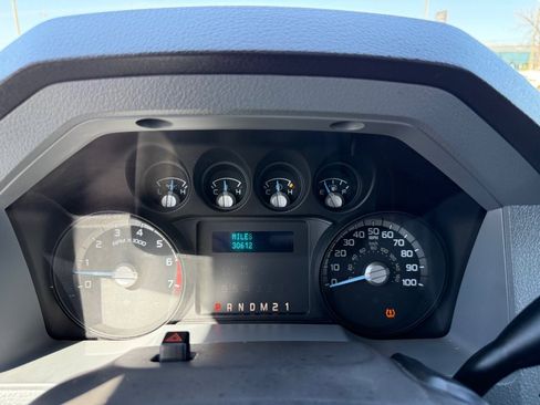 Used 2011 Ford F250 XL w/ PWR Equipment Group AWD/4WD image 27
