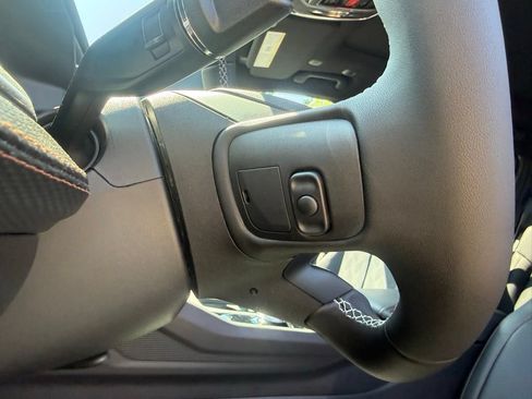 New 2026 Jeep Cherokee Overland w/ Advanced Pro Tech Group AWD/4WD image 15