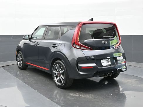 Used 2020 Kia Soul GT-Line Turbo FWD image 2