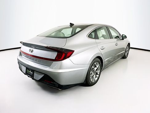 Used 2020 Hyundai Sonata SEL w/ Premium + Sunroof Package FWD image 9