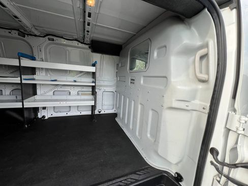 Used 2015 Ford Transit 250 130 Low Roof w/ Exterior Upgrade Package RWD image 44