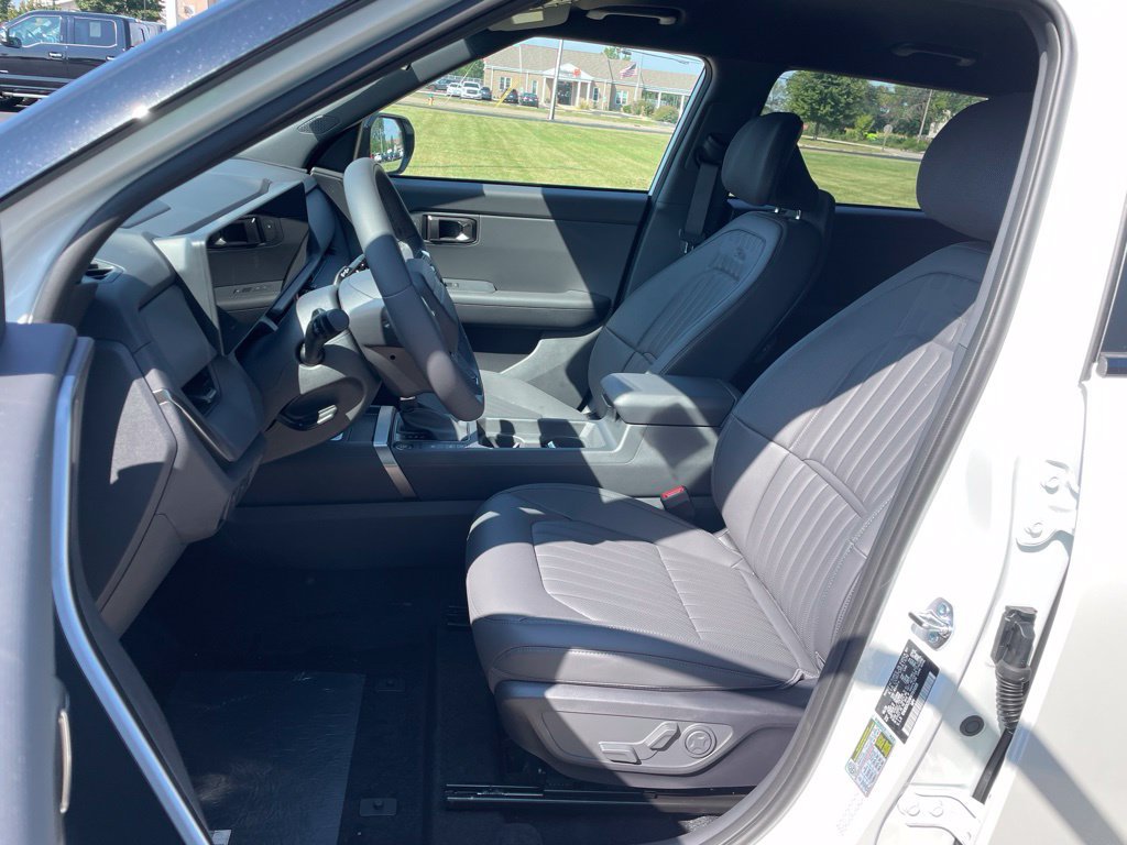 New 2027 Kia Seltos X-Line S AWD/4WD image 8