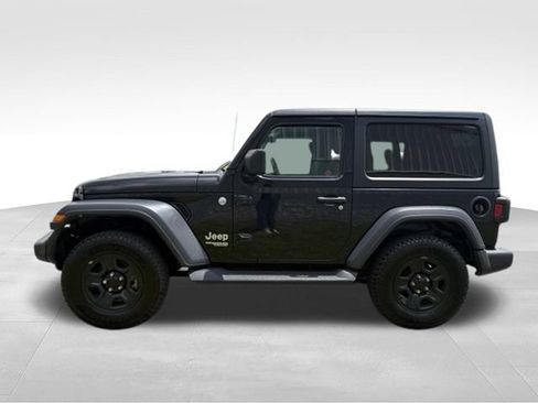Used 2020 Jeep Wrangler Sport AWD/4WD image 12