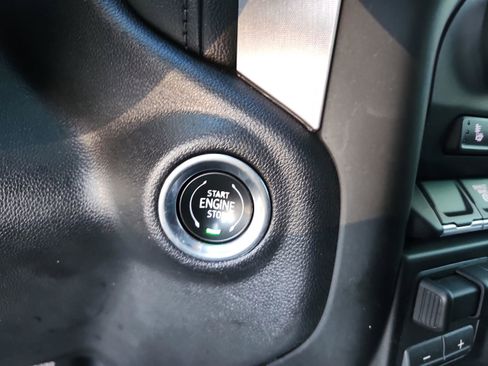 Used 2023 GMC Sierra 3500 SLT w/ SLT Premium Package image 28