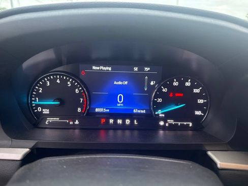 Used 2023 Ford Explorer XLT w/ Equipment Group 202A AWD/4WD image 6