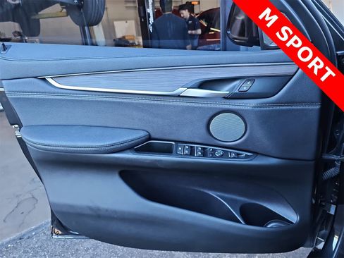 Used 2018 BMW X6 xDrive35i w/ M Sport Package image 28